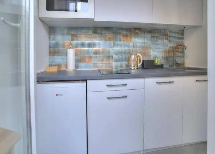 Dorcol Central Apartment-New