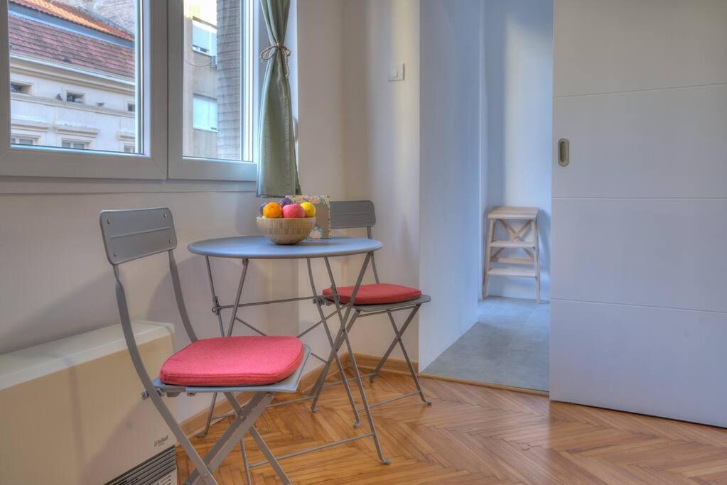 公寓 Dorcol Apartment-new 贝尔格莱德